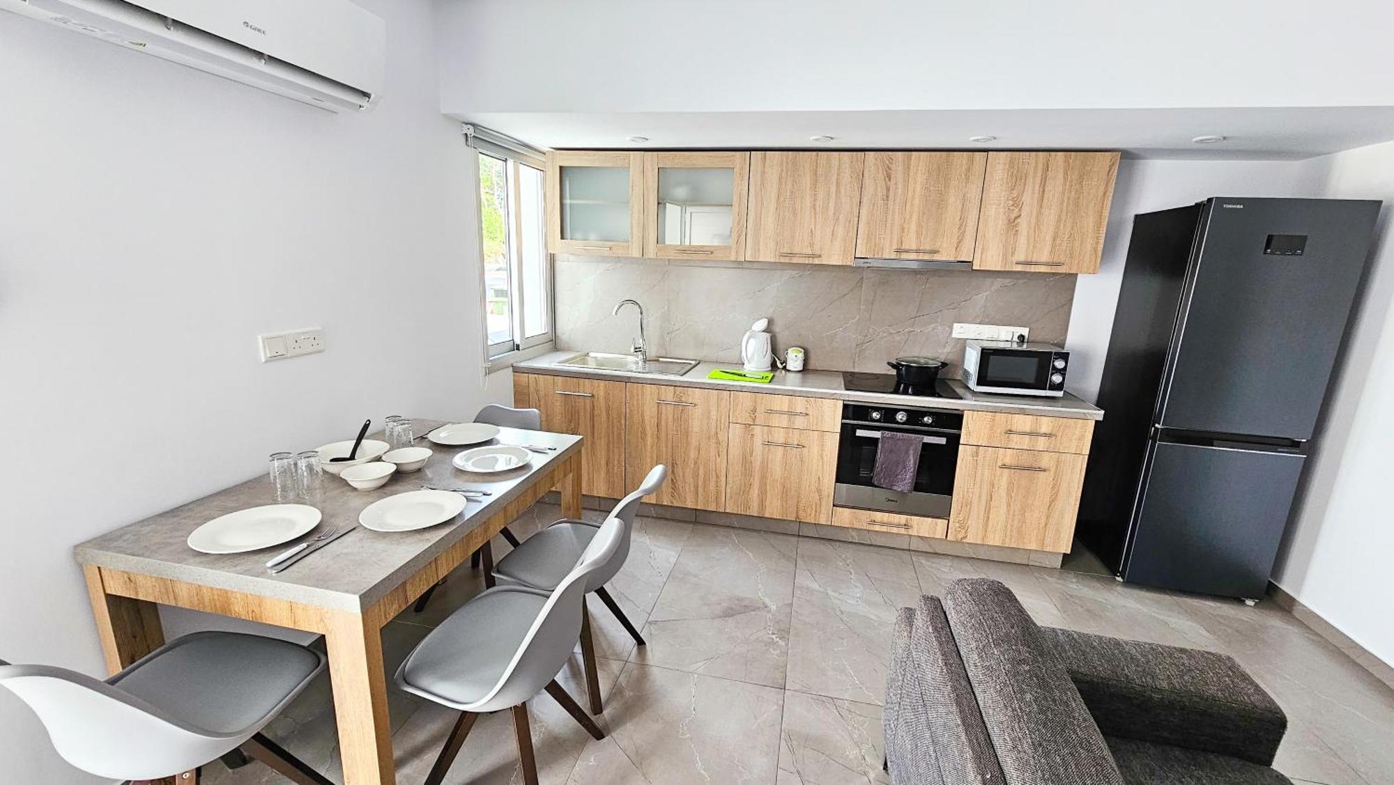 Eviathe Apartments Larnaca Exterior photo